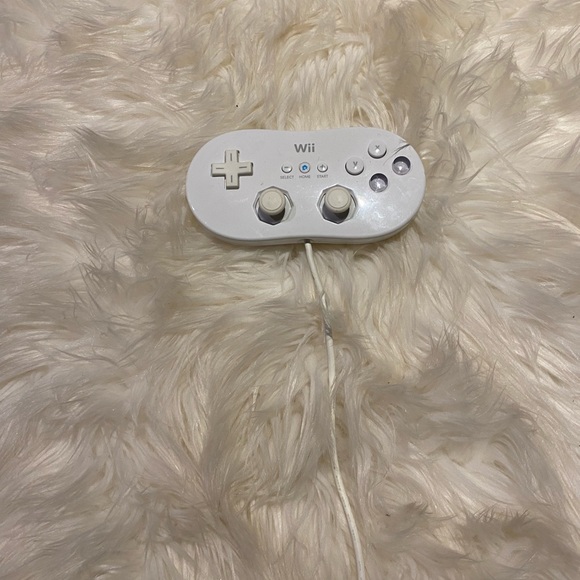 Nintendo Wii with 6 games included and accessories - Picture 4 of 9